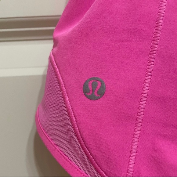 FOR TRADES ONLY lululemon hotty hits size 0 2.5” - Picture 3 of 3
